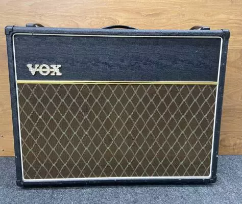 Vox - AC30C2